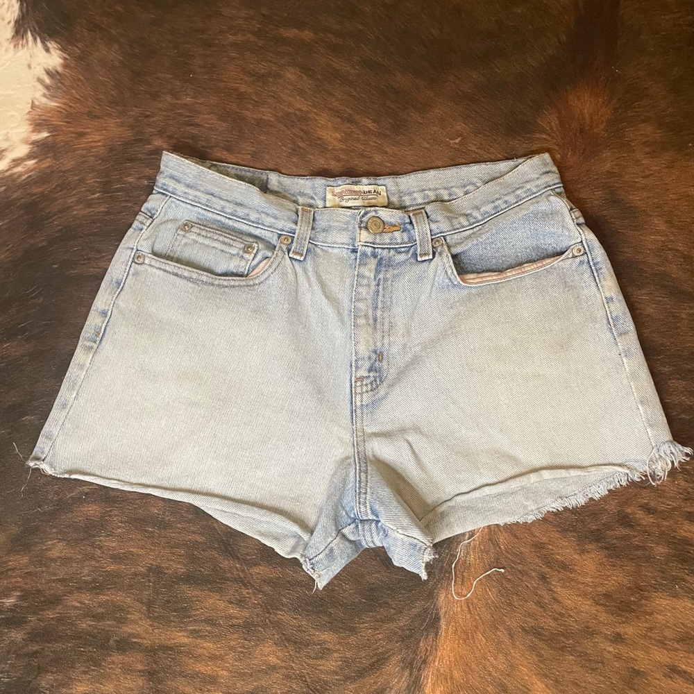 London Jean Vintage High Waisted Denim Shorts- Size 6